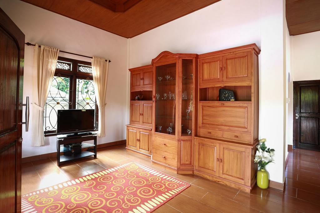 Villa Maryadi ロヴィーナ エクステリア 写真